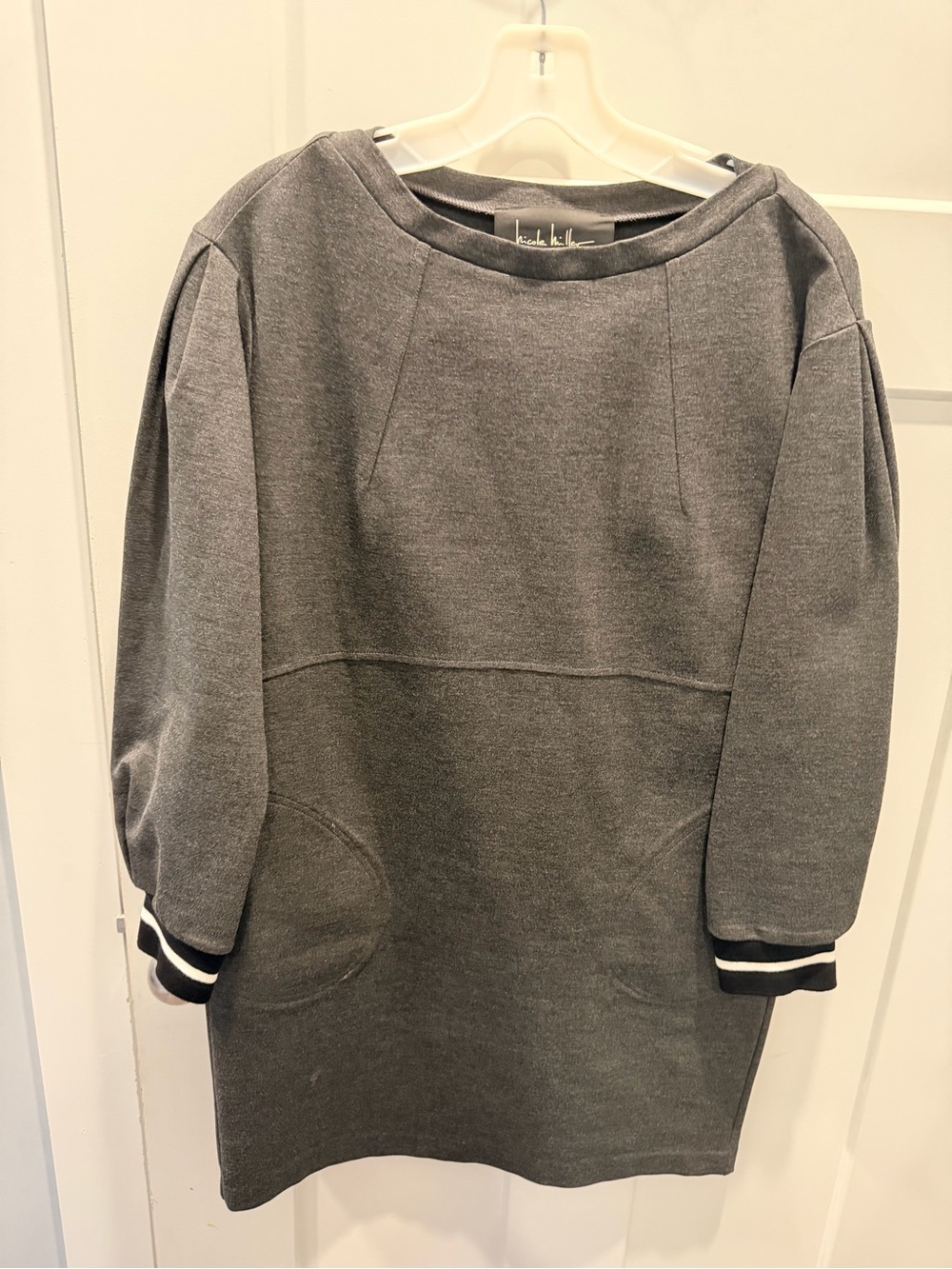 Nicole Miller Collection Gray Sweatshirt Dress Small Athleisure Pockets